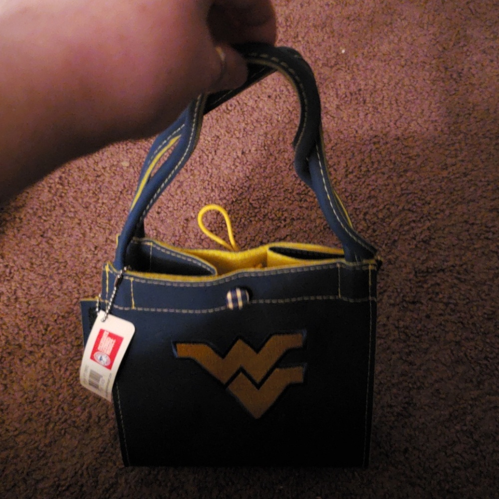 Alan Stuart state bag- West Virginia